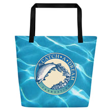 Load image into Gallery viewer, Catch-A-Dream Beach Bag Reflections Palm (Light)