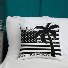 Load image into Gallery viewer, Premium Pillow American Palm