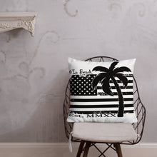 Load image into Gallery viewer, Premium Pillow American Palm