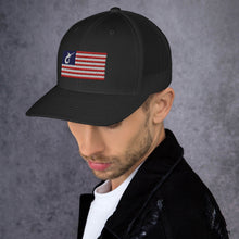 Load image into Gallery viewer, Trucker Cap O'Lo Merica