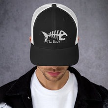 Load image into Gallery viewer, Trucker Cap Fish Bone