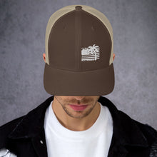 Load image into Gallery viewer, Trucker Cap American Palm