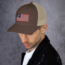 Load image into Gallery viewer, Trucker Cap O'Lo Merica