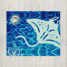 Load image into Gallery viewer, Throw Blanket Sea Ray Catch-A-Dream
