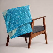 Load image into Gallery viewer, Throw Blanket Sea Turtle