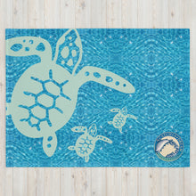 Load image into Gallery viewer, Throw Blanket Sea Turtle Catch-A-Dream