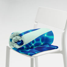Load image into Gallery viewer, Throw Blanket Sea Ray Catch-A-Dream