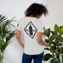 Load image into Gallery viewer, Short-Sleeve Women's T-Shirt Dive Club