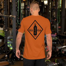 Load image into Gallery viewer, Short-Sleeve T-Shirt Dive Club