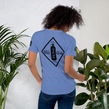 Load image into Gallery viewer, Short-Sleeve Women's T-Shirt Dive Club