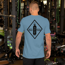 Load image into Gallery viewer, Short-Sleeve T-Shirt Dive Club