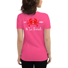 Load image into Gallery viewer, Women's short sleeve t-shirt Crab