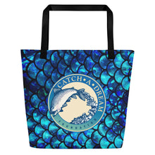 Load image into Gallery viewer, Catch-A-Dream Beach Bag Fish Scales
