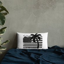 Load image into Gallery viewer, Premium Pillow American Palm

