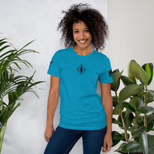 Load image into Gallery viewer, Short-Sleeve Women&#39;s T-Shirt Dive Club
